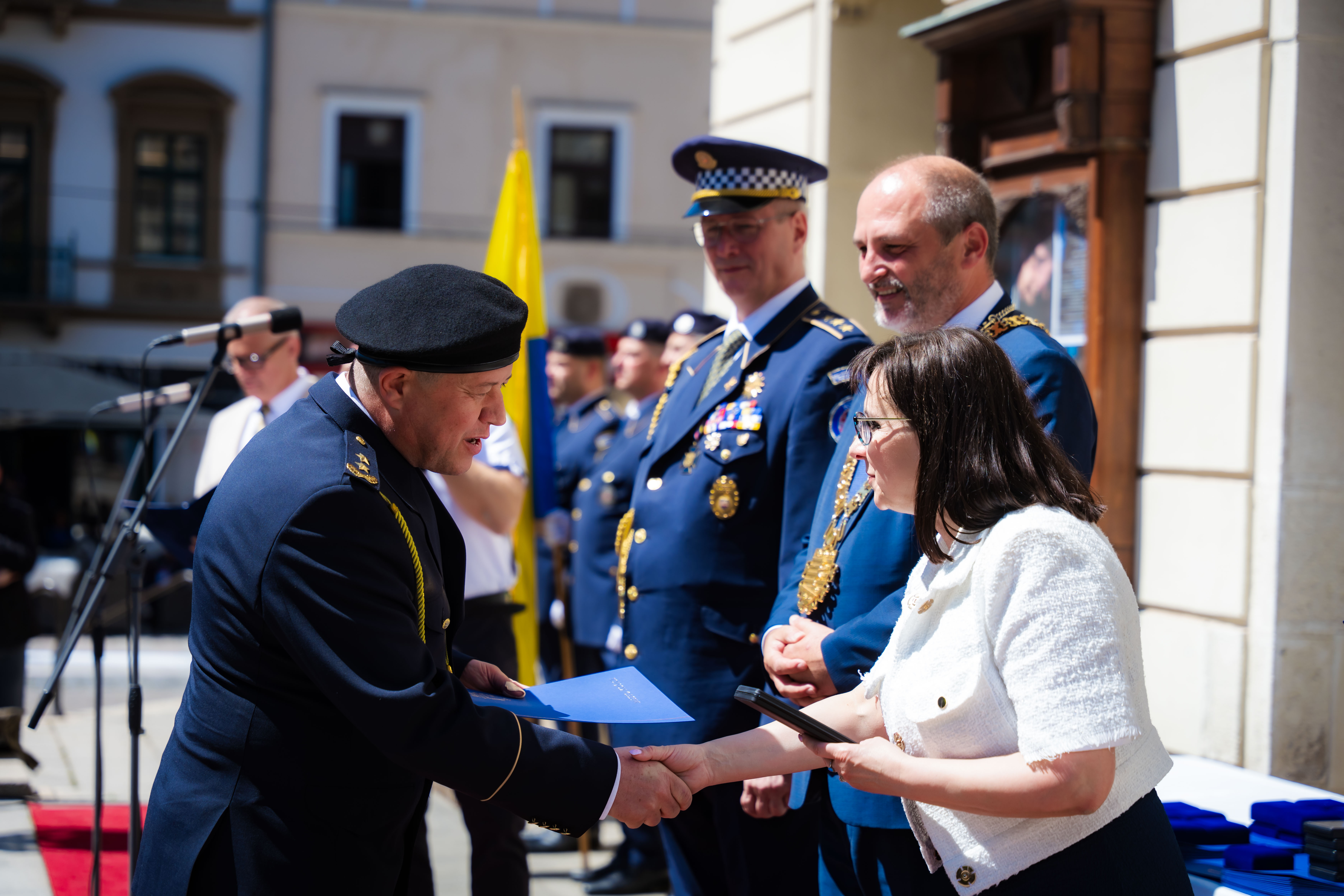 Slavnostne ocenovanie prislusnikov Mestskej policie mesta Kosice -1-50